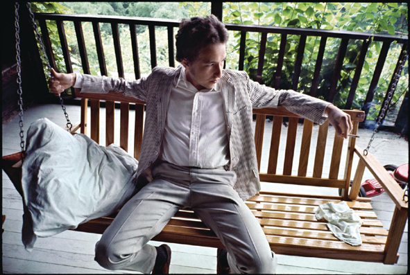 I SHALL BE RELEASED: Extract from ‘Minstrel Boy: The Metamorphoses of Bob Dylan’