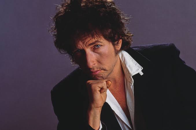 ALL I FEEL IS HEAT AND FLAME: BOB DYLAN’S POLITICAL AND POST-RELIGIOUS SONGS OF THE 1980S (from ‘Minstrel Boy’)